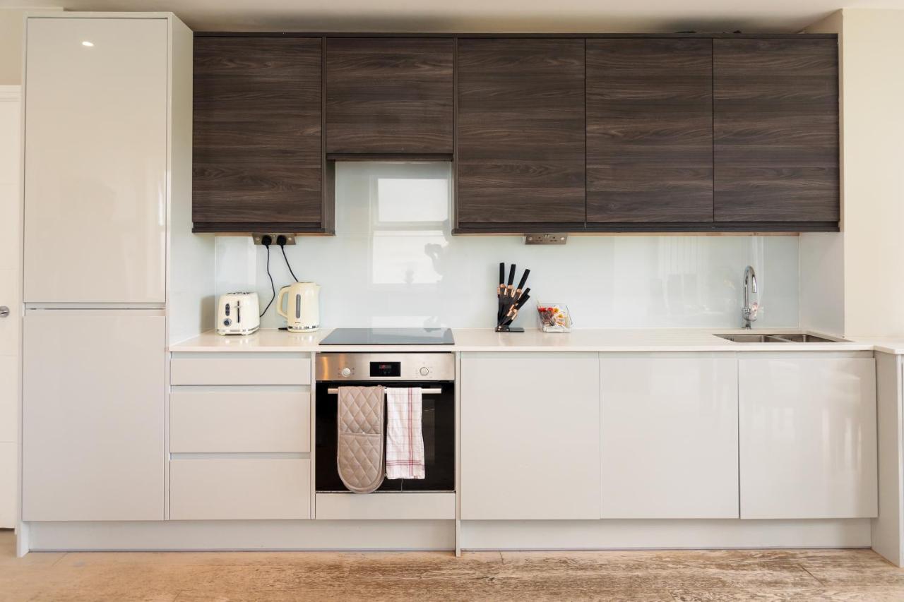 Star London Bell Lane 3-Bed Haven Appartement Hendon Buitenkant foto