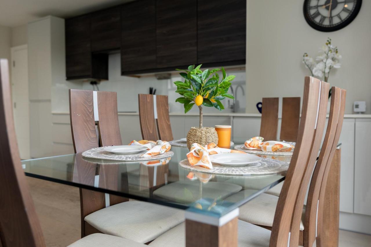 Star London Bell Lane 3-Bed Haven Appartement Hendon Buitenkant foto