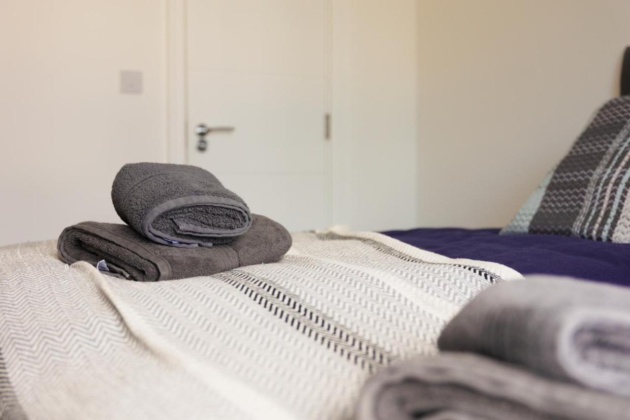 Star London Bell Lane 3-Bed Haven Appartement Hendon Buitenkant foto